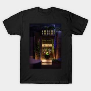 Book diorama - cauldron boil me T-Shirt